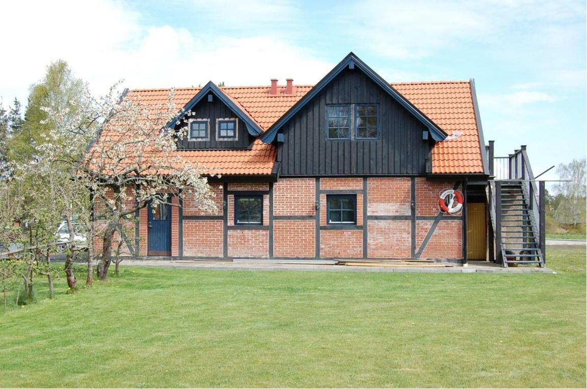 Roliga Semestrar I Ahus! Bagian luar foto